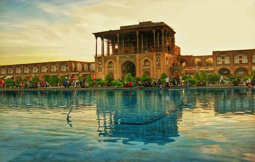 کاخ عالی قاپو میدان نقش جهان اصفهان
