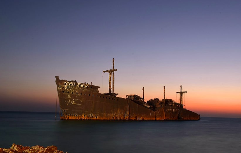 کشتی یونانی کیش جاهای دیدنی کیش
