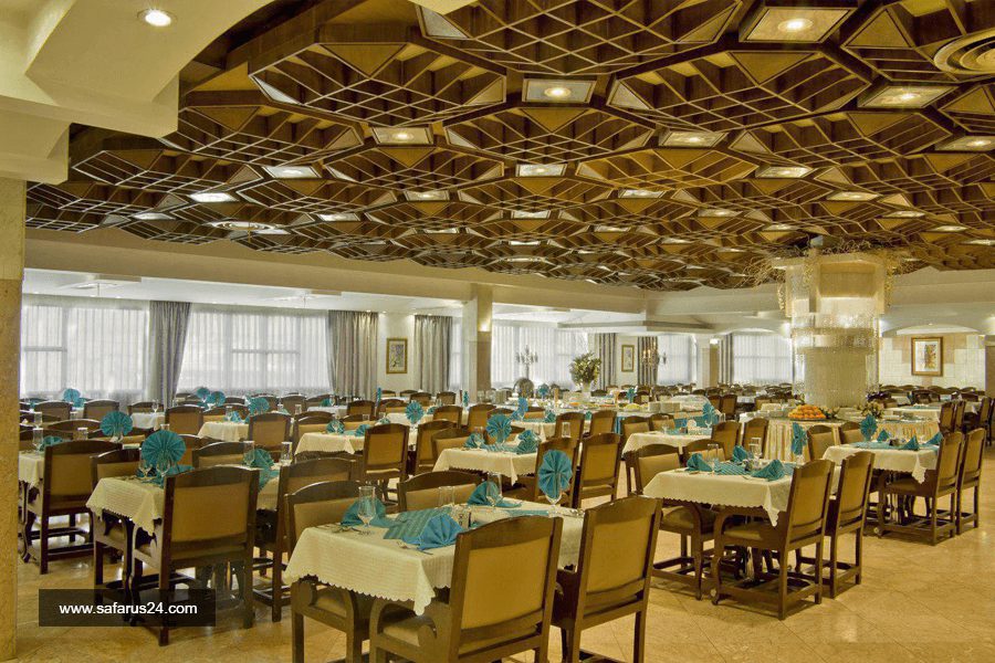 رستوران هتل اترک در تور مشهد از اصفهان